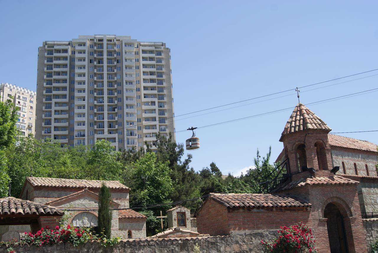 Vazi Aparthotel Tbilisi Exterior photo