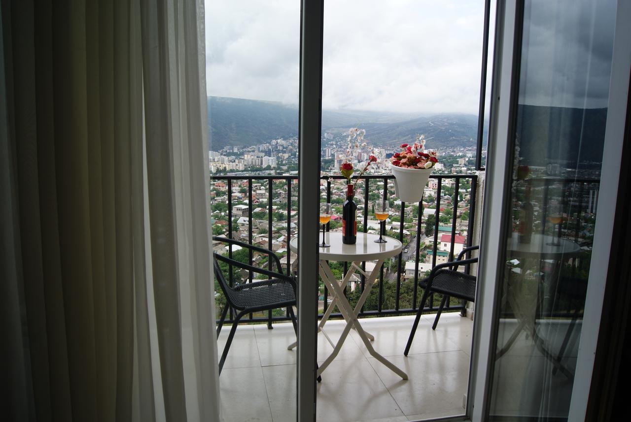 Vazi Aparthotel Tbilisi Exterior photo